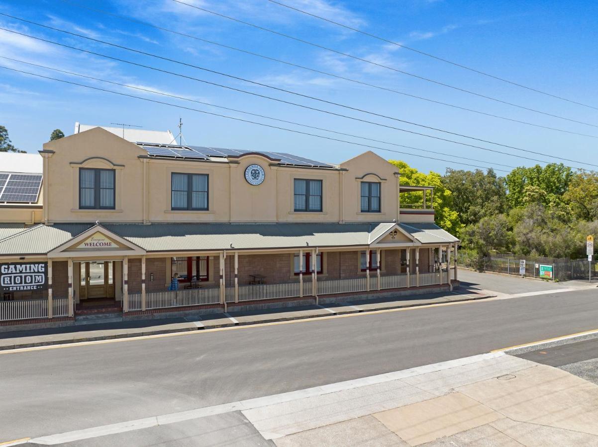 The Tanunda Club Guest Suites Exterior photo